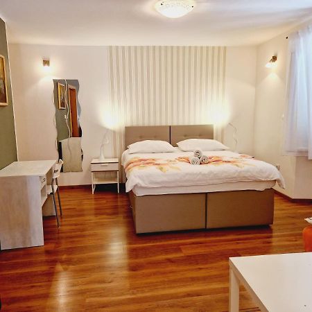 Apartment Casa Nova Ровинь Экстерьер фото